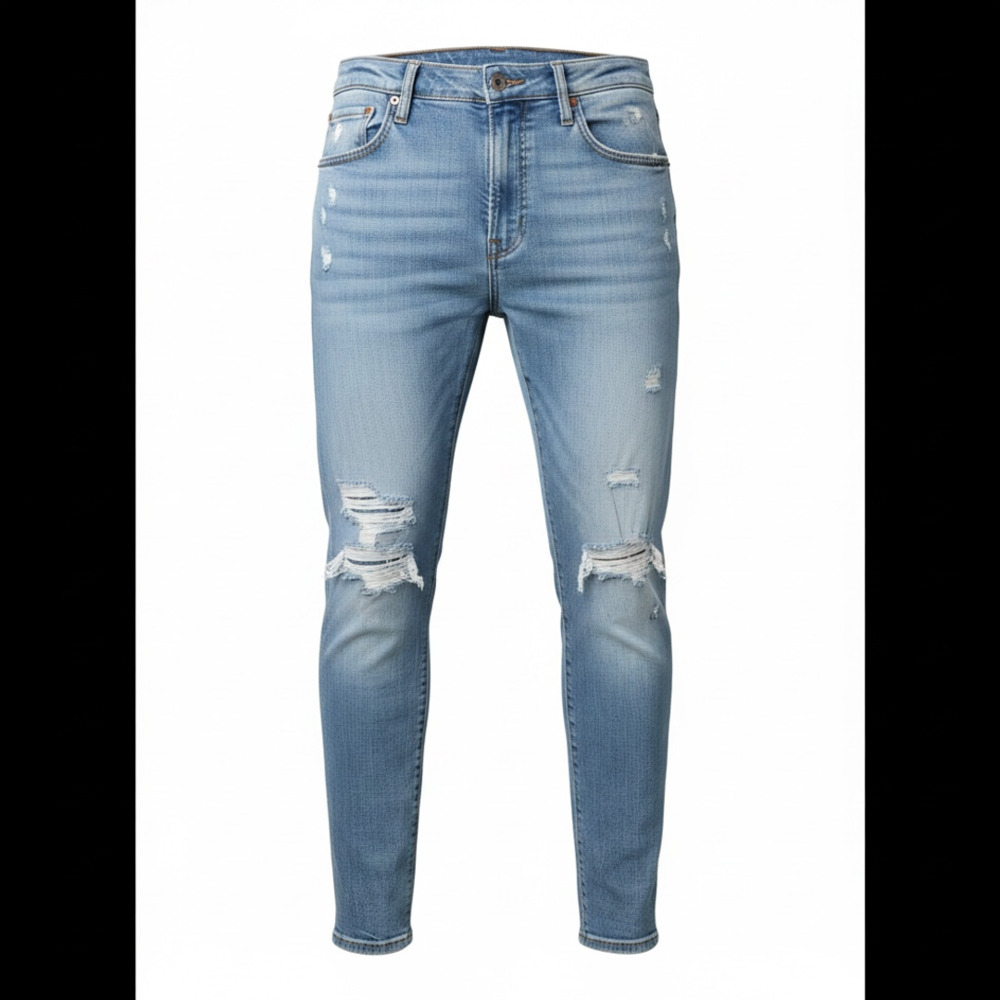 American Eagle Light Wash Distressed Skinny Jeans Size 32x34